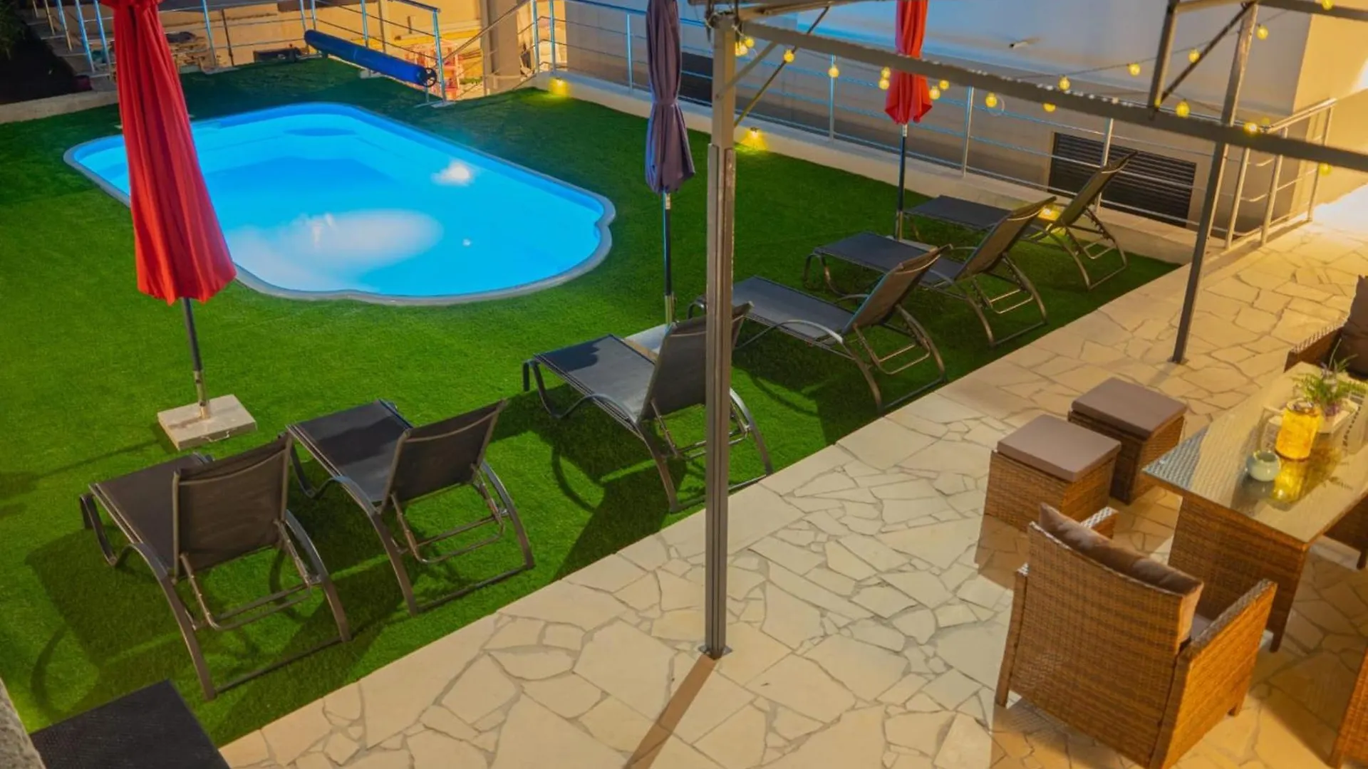 Apartments Neli Trogir