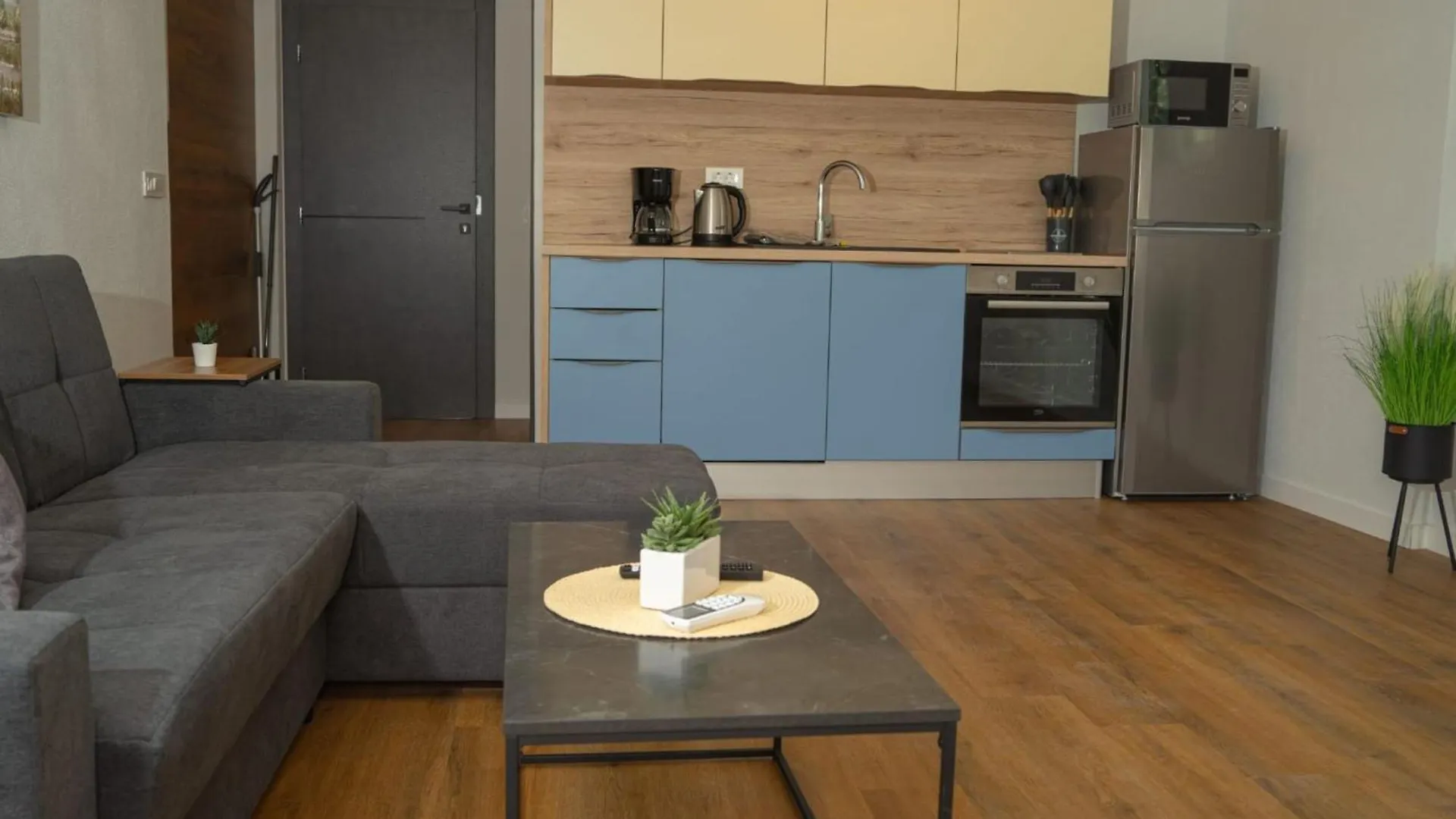 Apartments Neli Trogir
