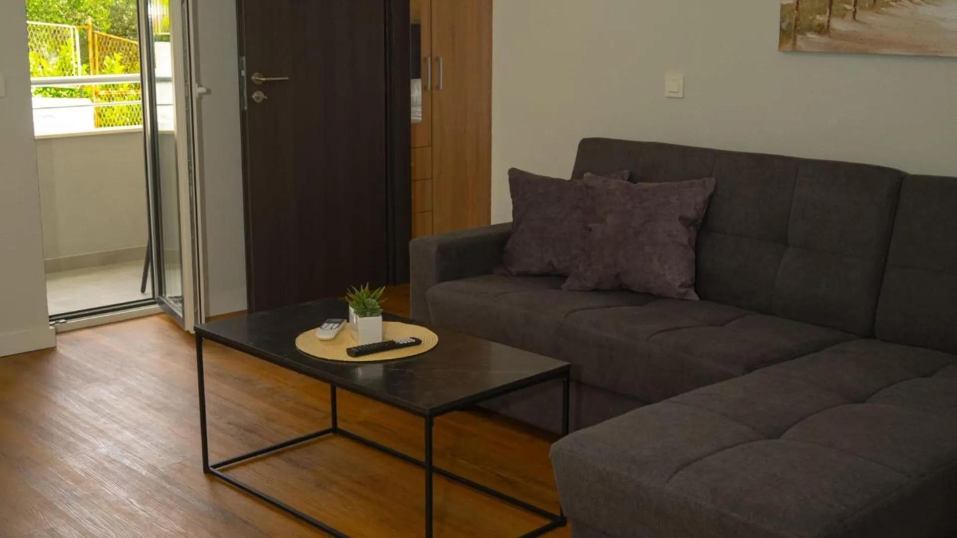 Apartments Neli Trogir 0*,